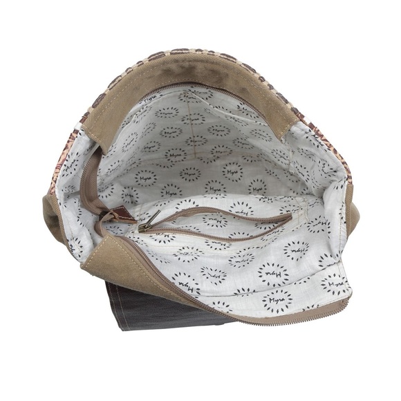 CHINQUEFOIL MYRA REAL COWHIDE BACKPACK FREE SHIPPING - Picture 5 of 7